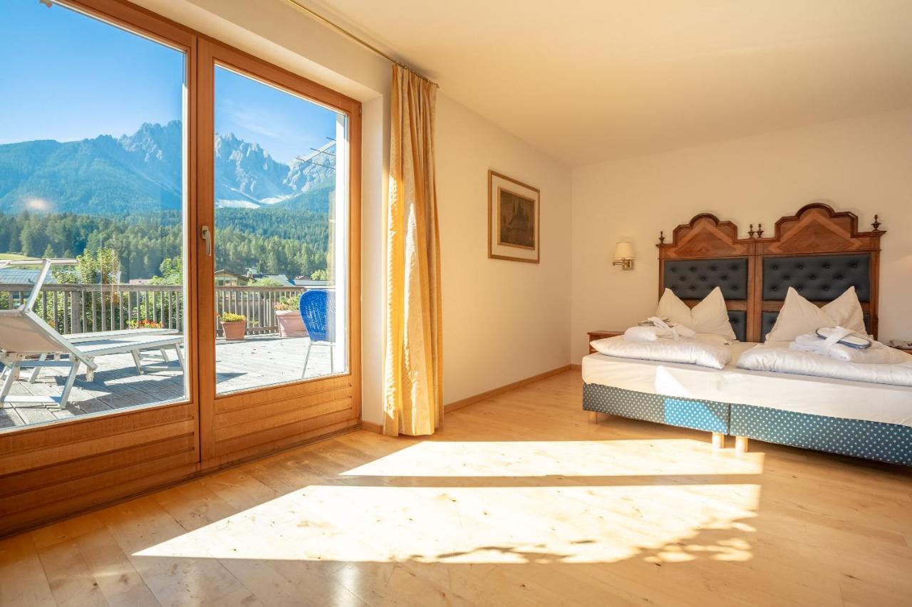 Hotel Villa Stefania San Candido Extérieur photo